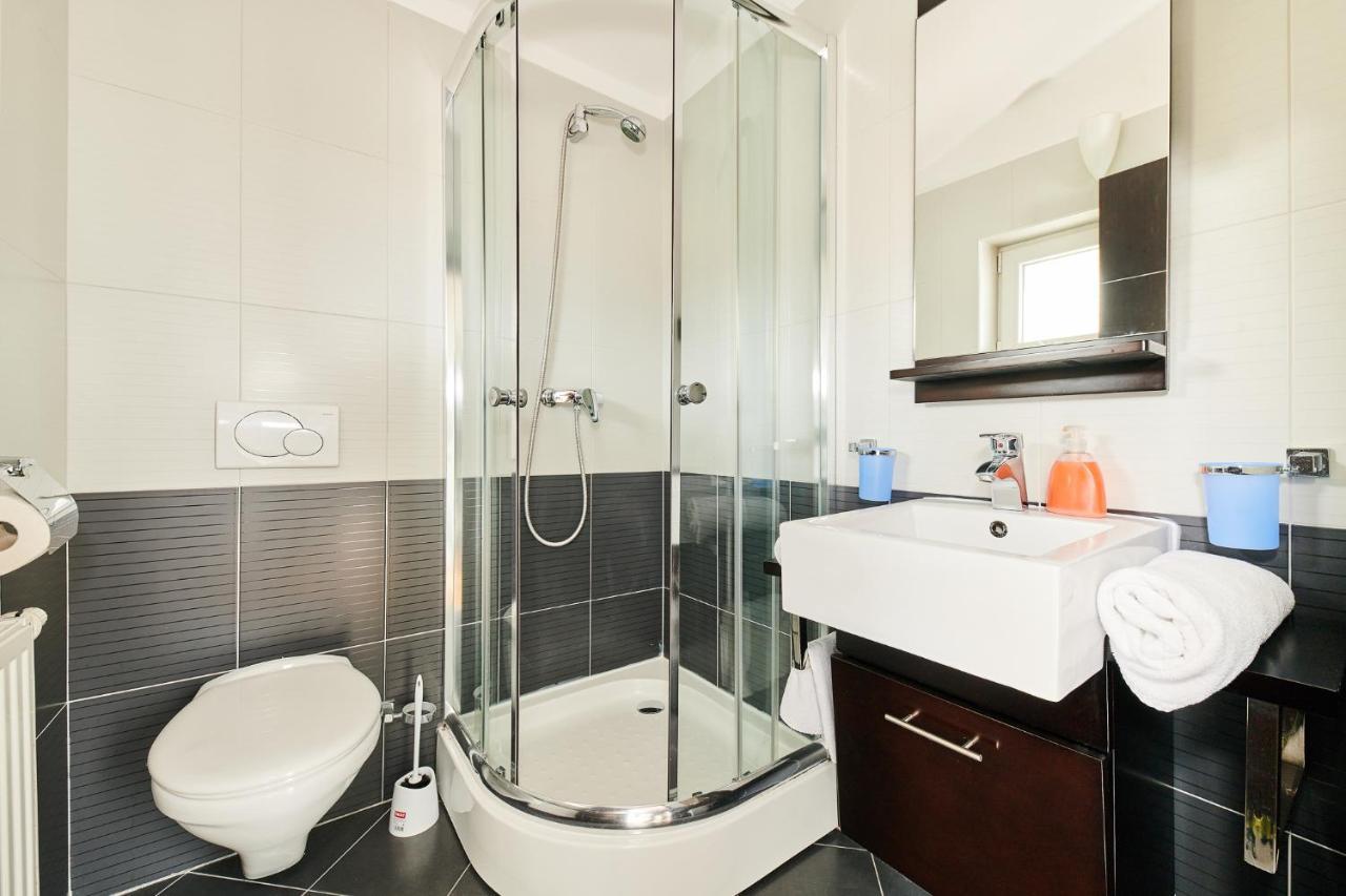 Stella Adria Apartment *