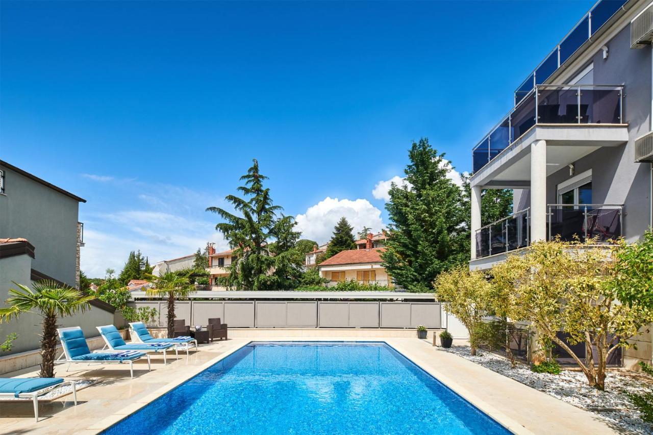 Stella Adria Apartment *