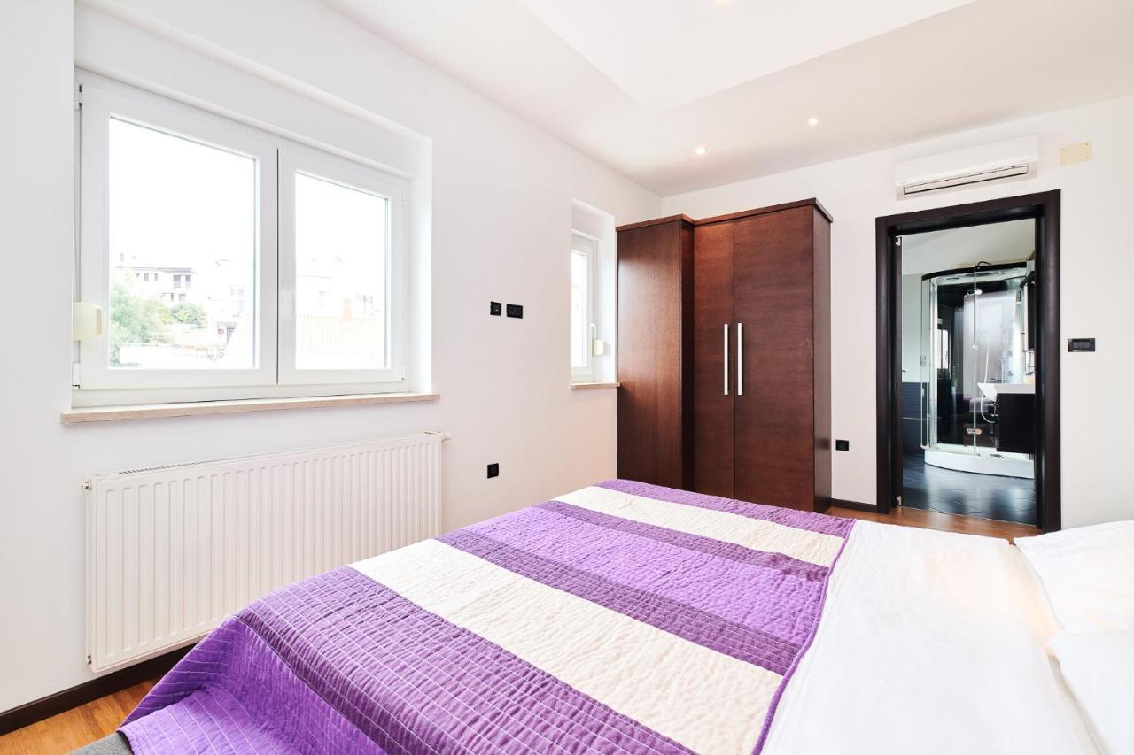 Stella Adria Apartment *