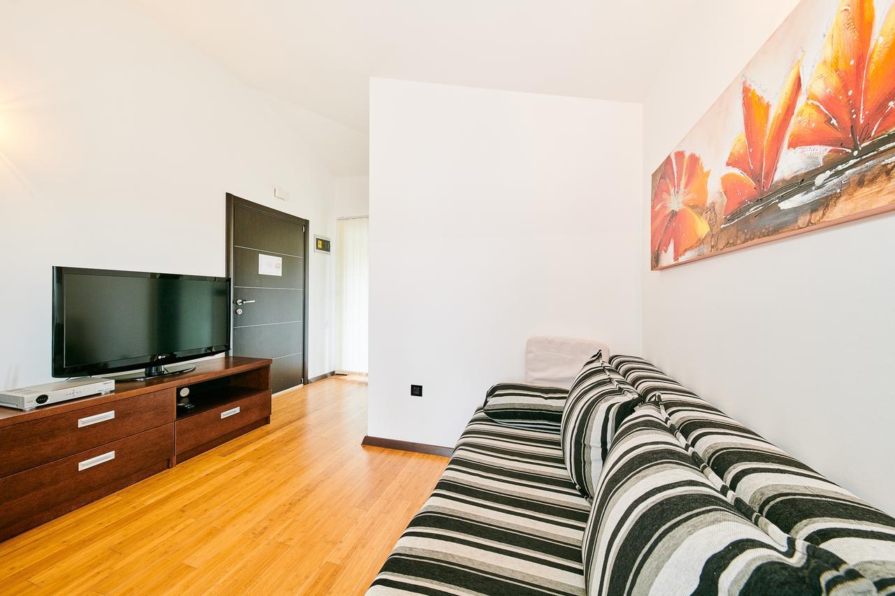 Ribarska Koliba - Stella Adria Apartament Pula